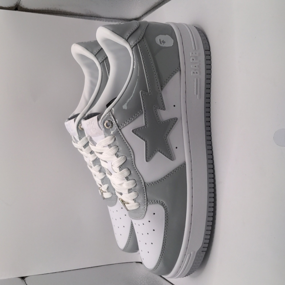 New A Bathing Ape Bapesta Men's Sneakers Light Grey Sz 12 - Picture 3 of 13